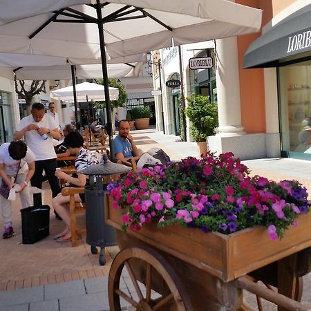 Girasolereale Bed And Breakfast Roma Ngoại thất bức ảnh