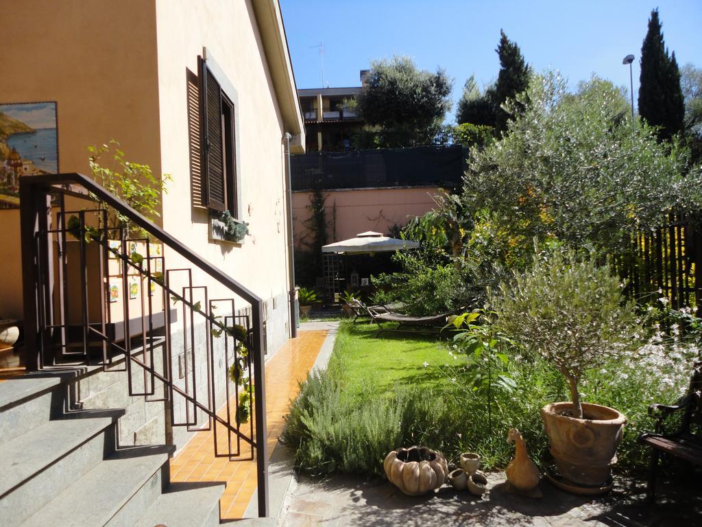 Girasolereale Bed And Breakfast Roma Ngoại thất bức ảnh